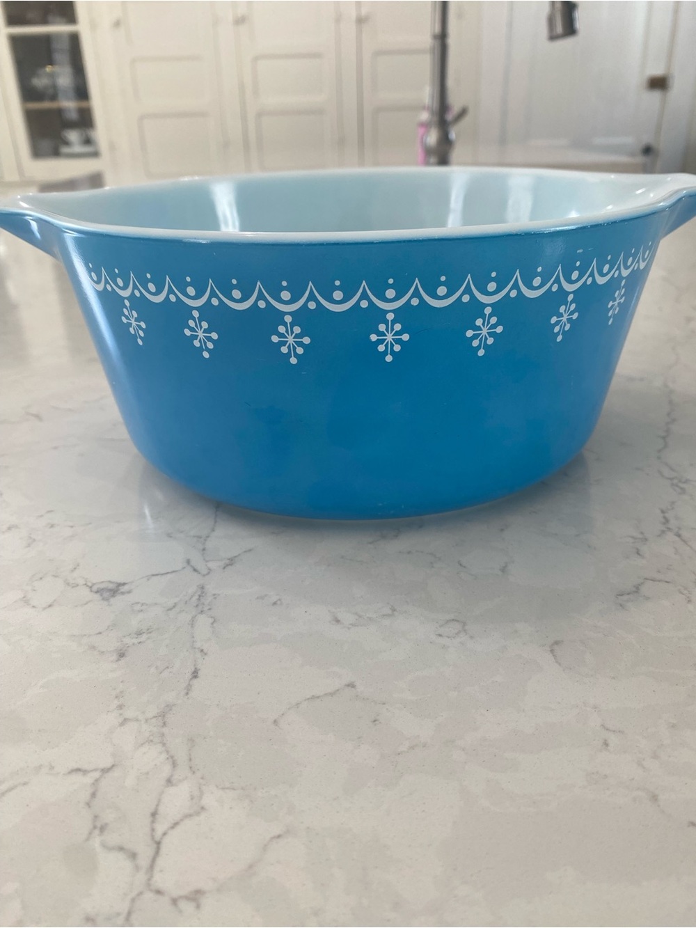 Vintage Pyrex Blue Snowflake Mixing Bowl